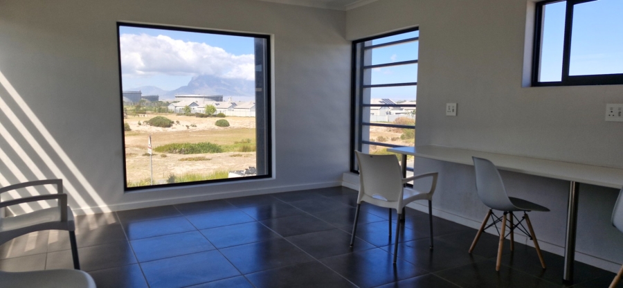 To Let  Bedroom Property for Rent in Burgundy Estate Western Cape